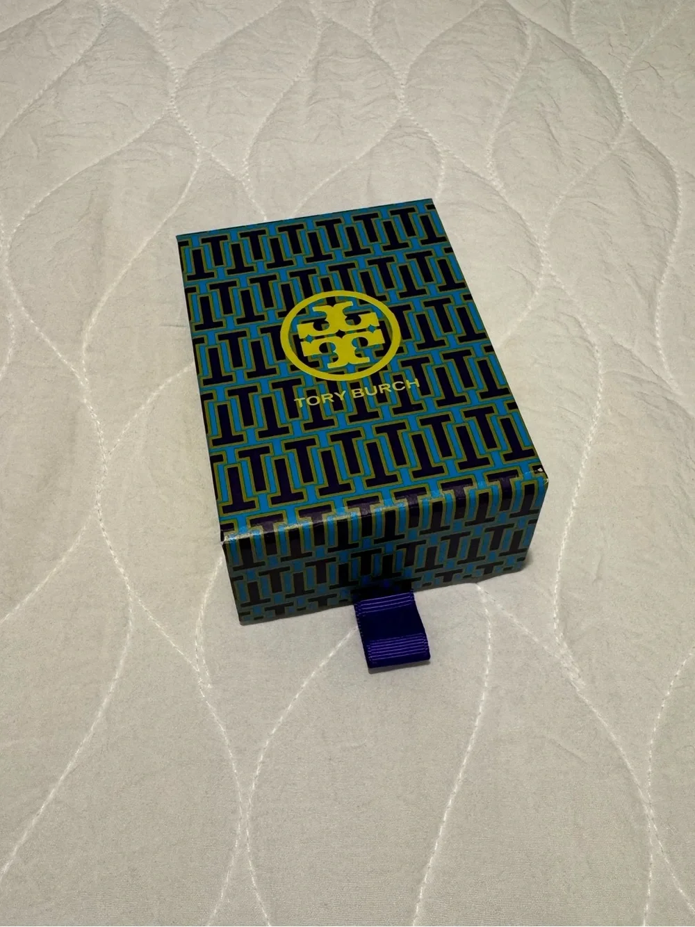 NWT Tory Burch Rose Gold Earrings
